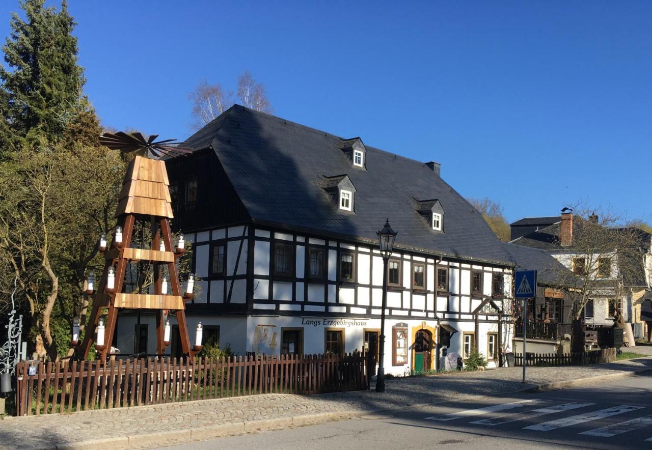 Der Graue Salon Annaberg-Buchholz Exterior foto