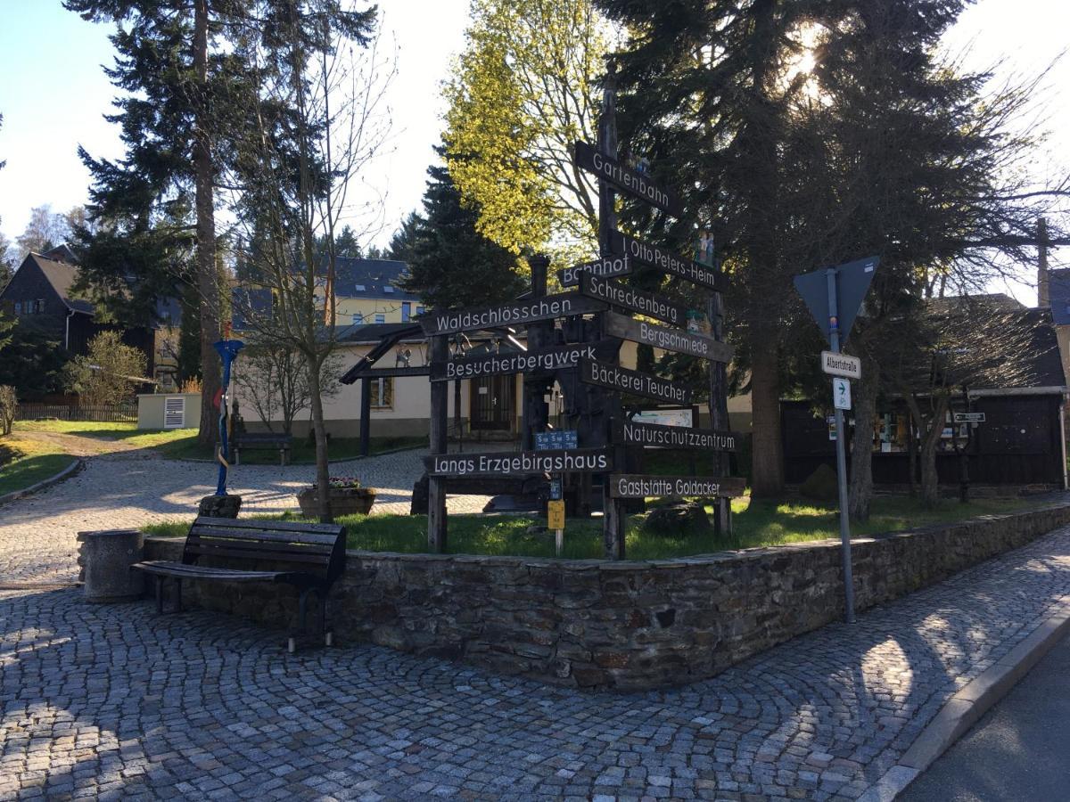 Der Graue Salon Annaberg-Buchholz Exterior foto